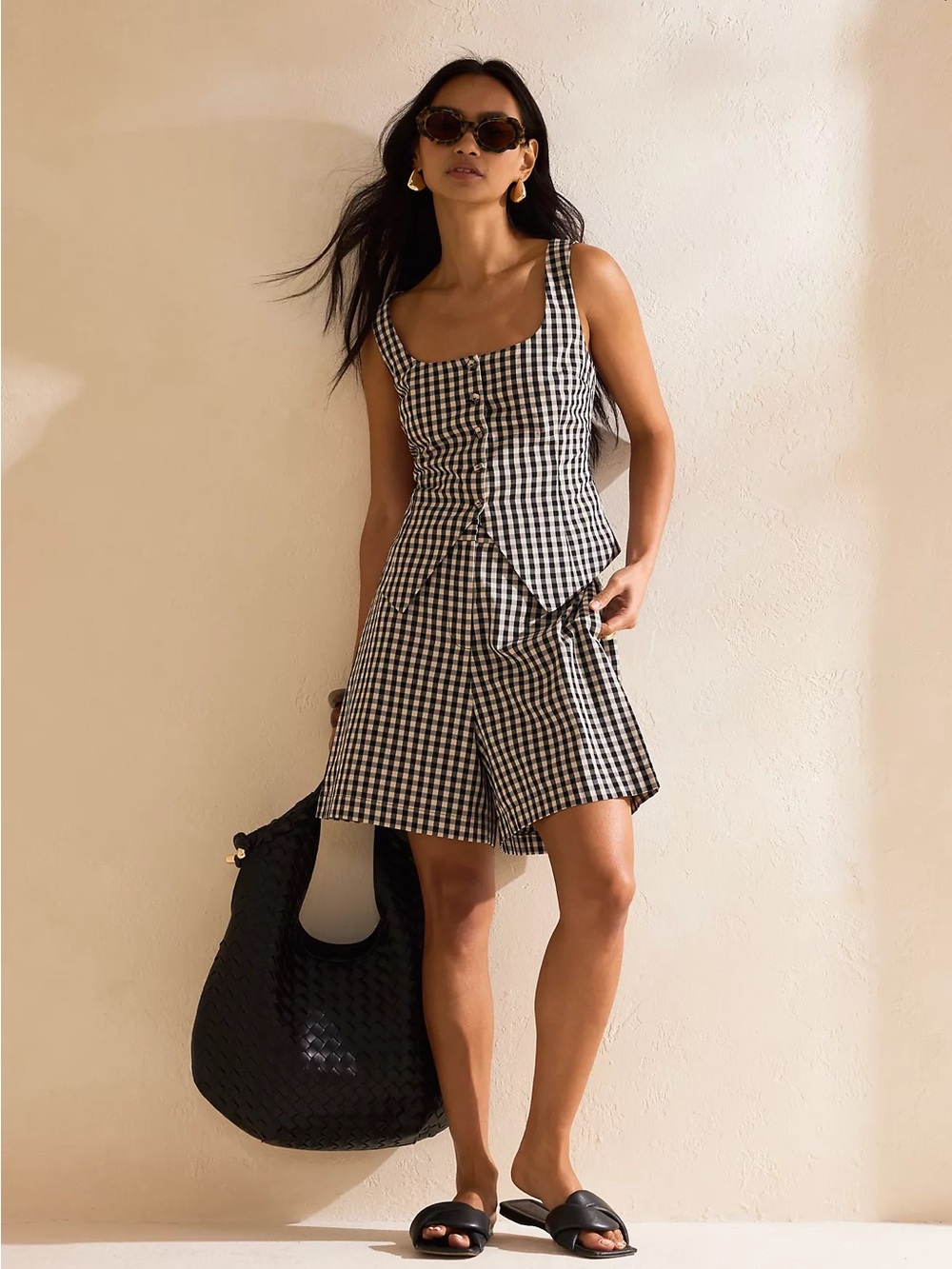 Wayf Brown and White Gingham Button-Front Top